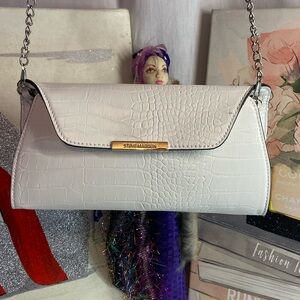 EUC Steve Madden white alligator clutch shoulder bag